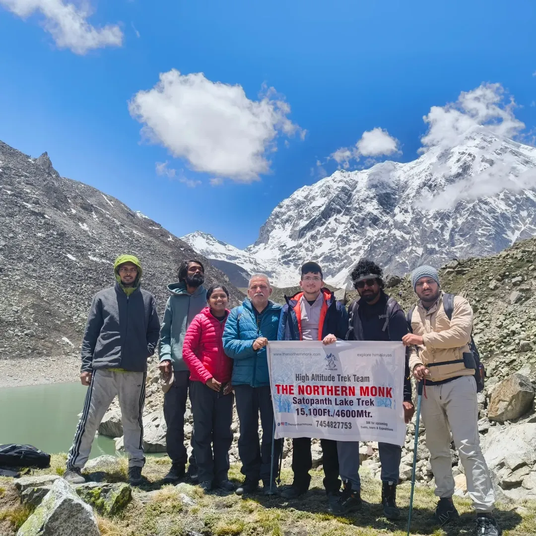 📍 Swargarohini Satopanth Tal Summit 15,100ft ✅DM for Upcoming Batches of 2025 Season.Explore w