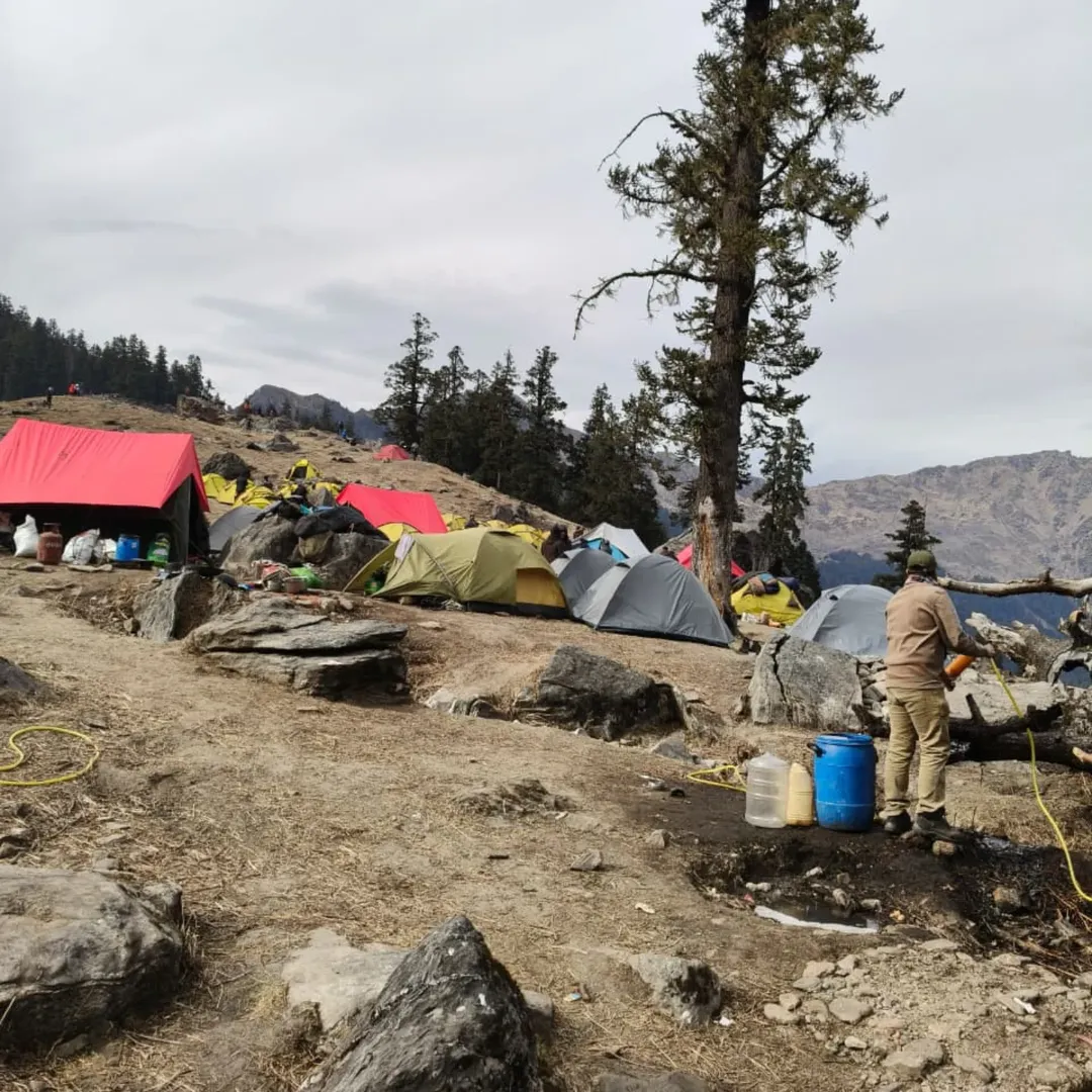 📍Kuari Pass Trek 🤟 ( Lord Curzon Trail ) Book your slot for Upcoming Batches ✅...4N-5D Rishik (1)